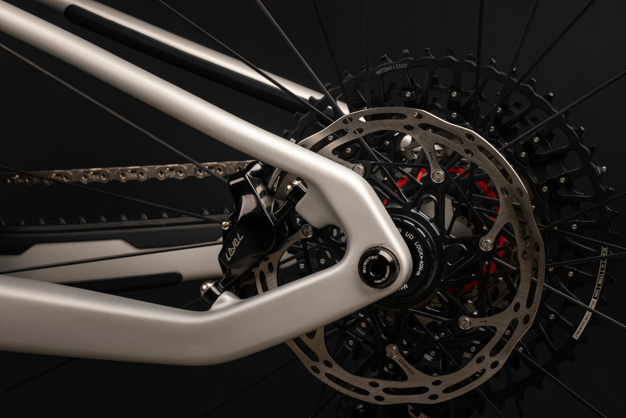Design details of MY24 Blur Details