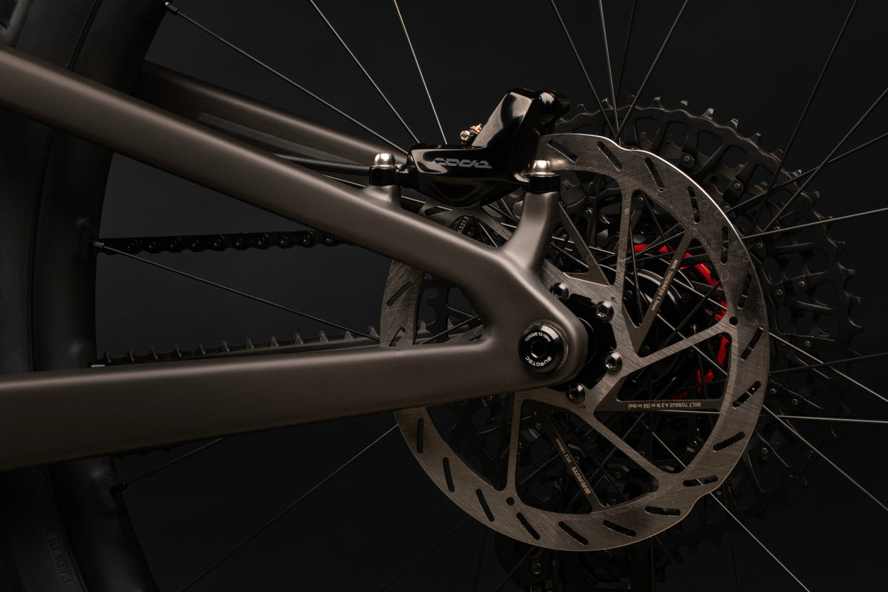 Design details of MY24 Bronson Details